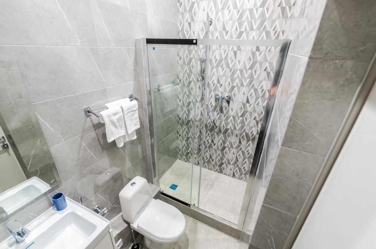 Апартаменты Smart Apartment near Railway Station on 25 floor Kvartet 3C Киев-17