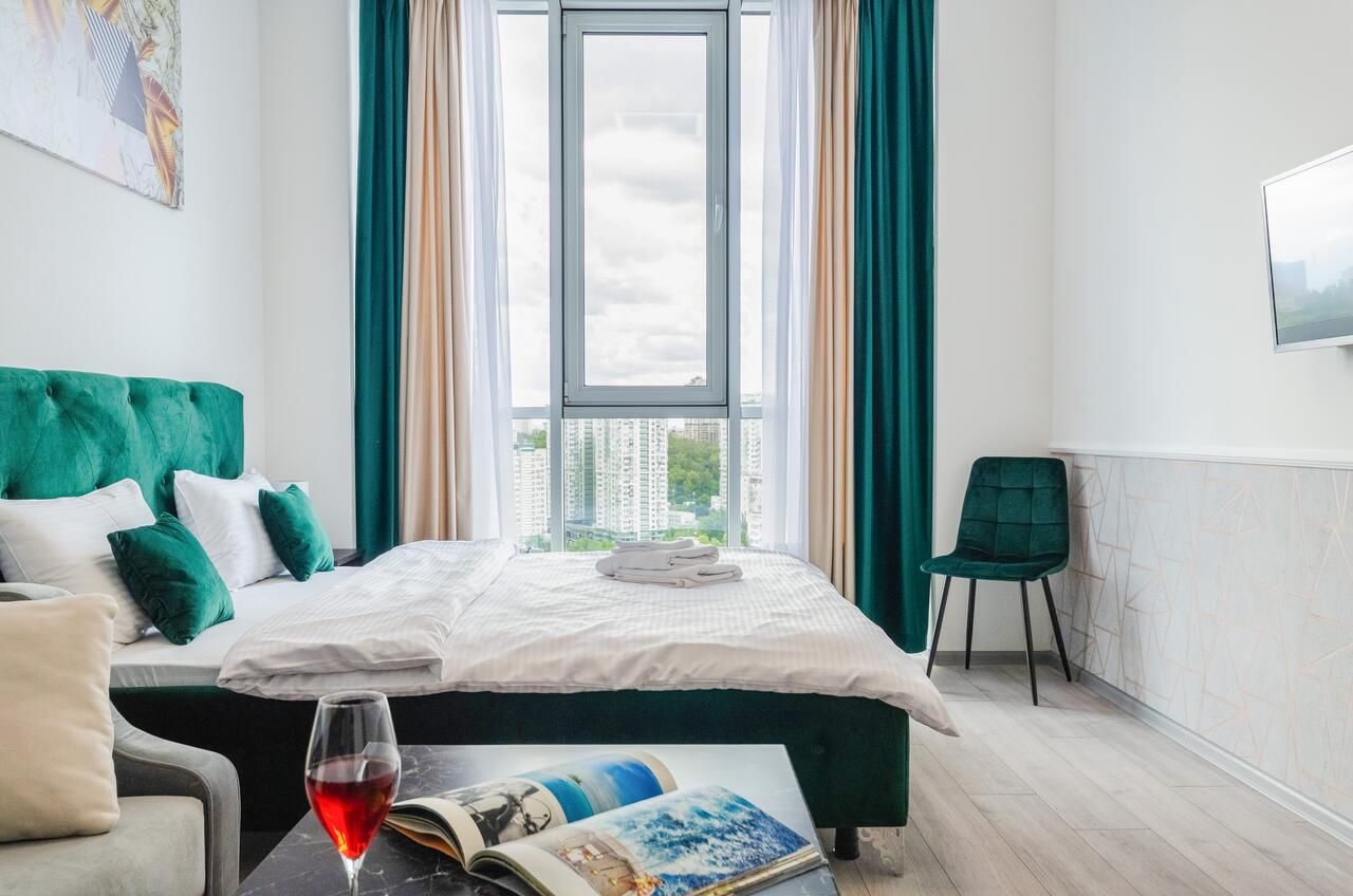 Апартаменты Smart Apartment near Railway Station on 25 floor Kvartet 3C Киев