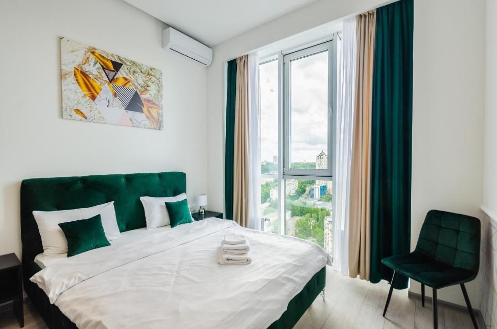 Апартаменты Smart Apartment near Railway Station on 25 floor Kvartet 3C Киев