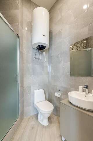 Апартаменты Smart Apartment near Railway Station on 25 floor Kvartet 3C Киев Апартаменты-36