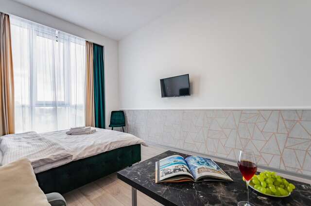 Апартаменты Smart Apartment near Railway Station on 25 floor Kvartet 3C Киев-24