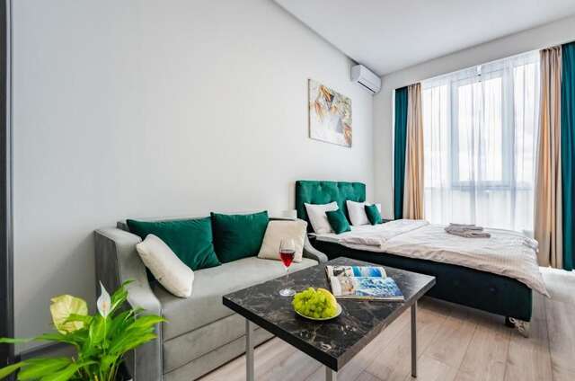 Апартаменты Smart Apartment near Railway Station on 25 floor Kvartet 3C Киев-44